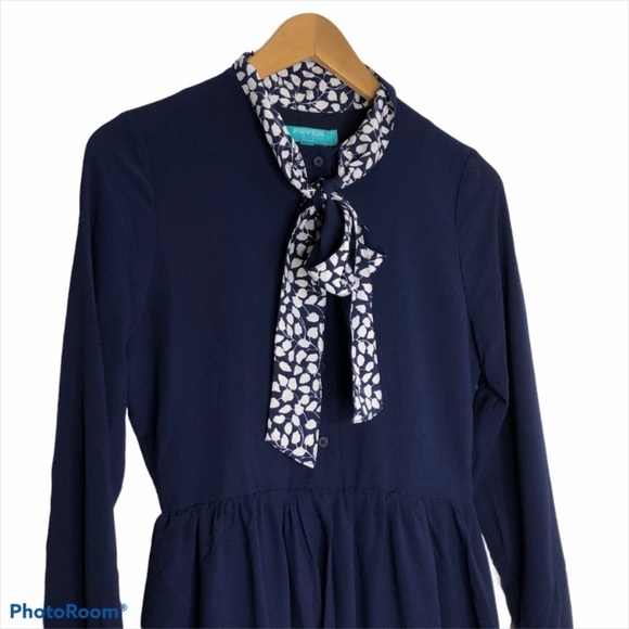 NWT ModCloth Pippa Bow Dress. - Picture 3 of 5